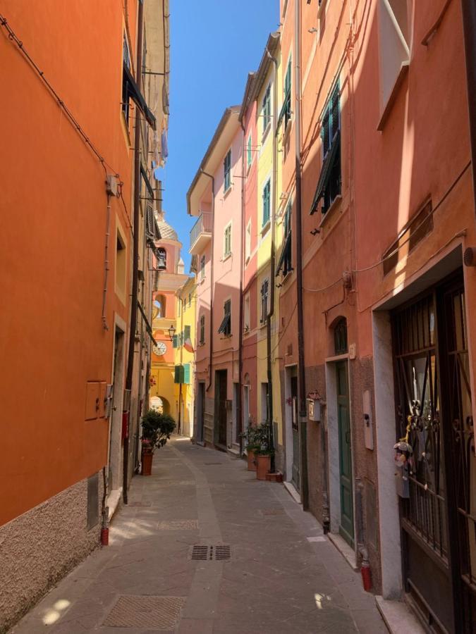 Appartamento La Serra Di Angela A Lerici Luaran gambar